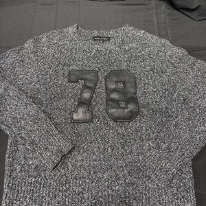 Women’s Banana Republic Black/White Crewneck Sweater, size Small, Cotton blend